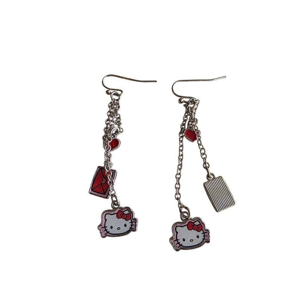 HELLO KITTY CLAIRE'S ENAMEL‎ VALENTINE'S DAY EARRINGS ENVELOPE HEART CHAIN